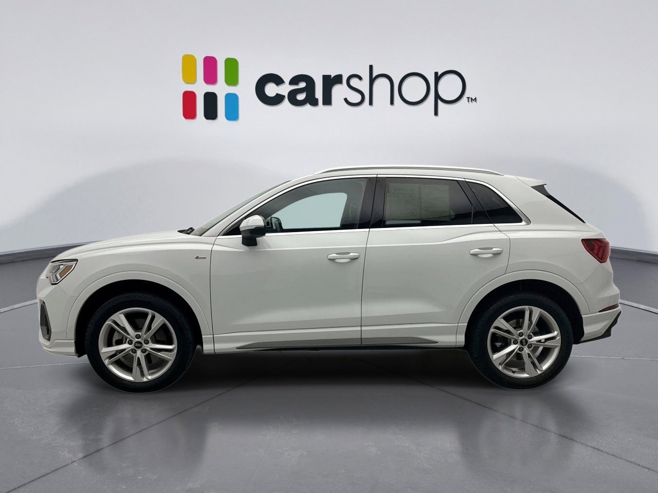 Used 2023 Audi Q3 2.0T Premium Plus image 2