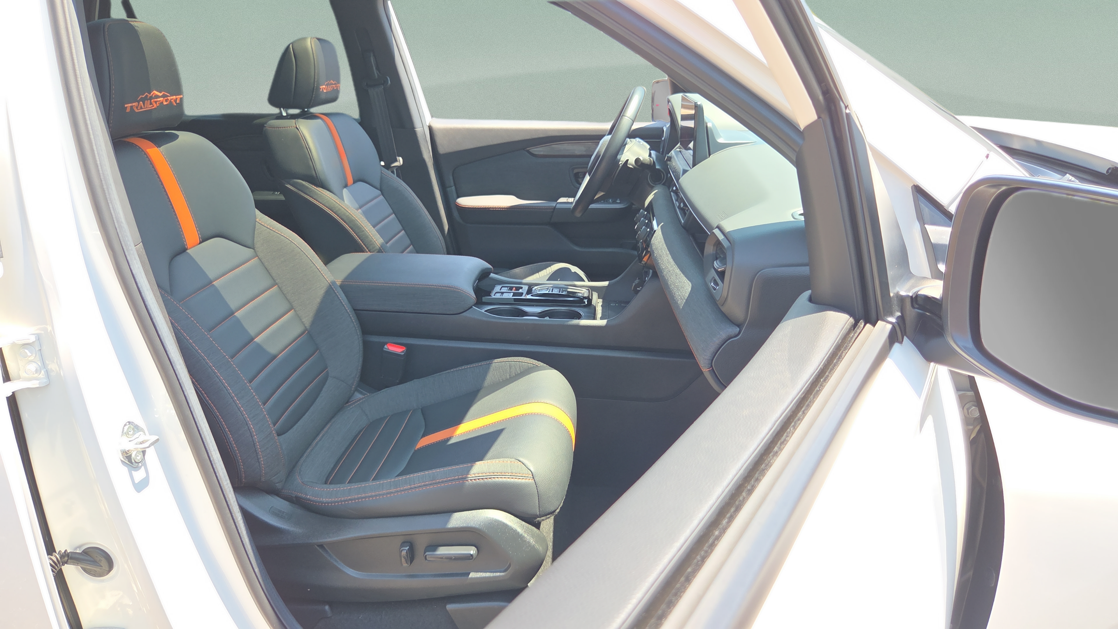 Certified 2026 Honda Passport TrailSport image 17