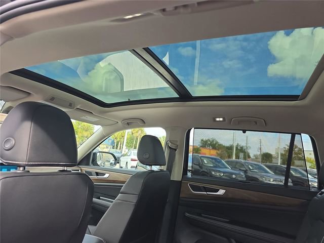 New 2026 Volkswagen Atlas SE image 25