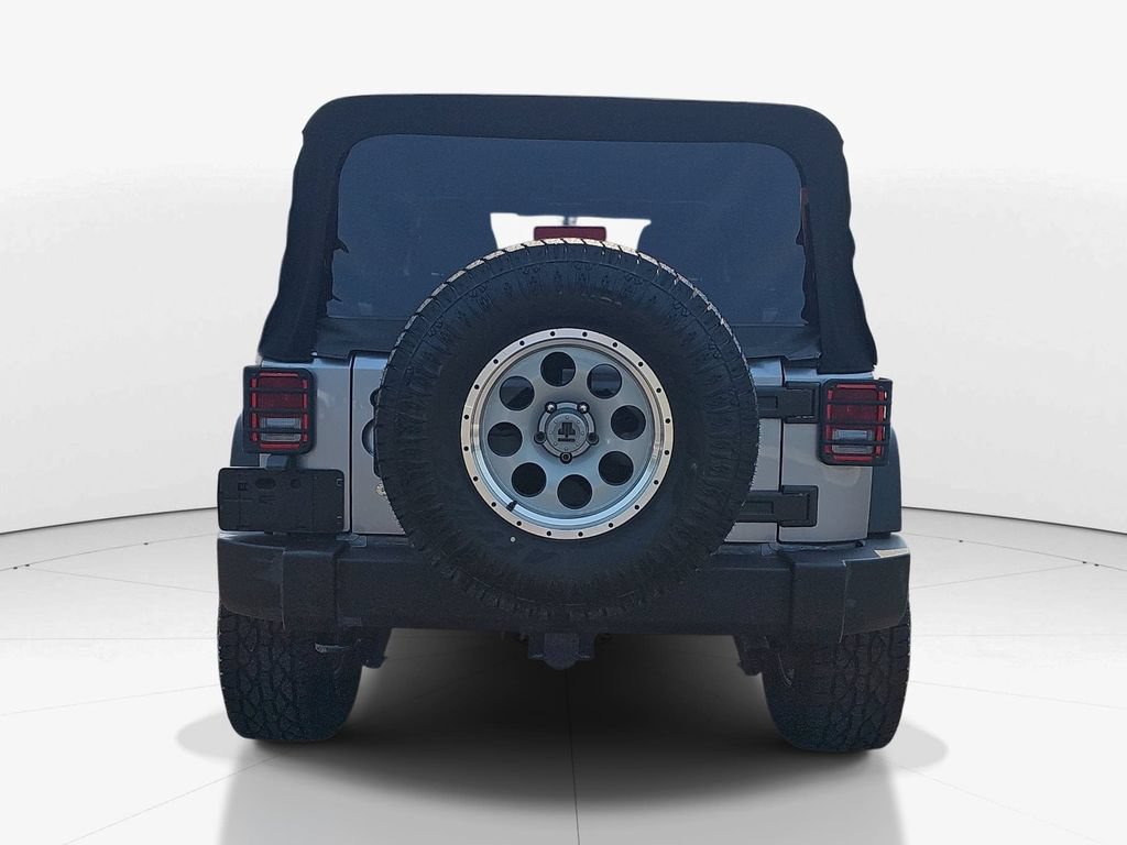 Used 2018 Jeep Wrangler Unlimited Sport S AWD/4WD image 7