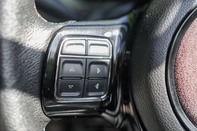 Used 2014 SRT Viper GTS w/ GTS Laguna Interior Package image 65