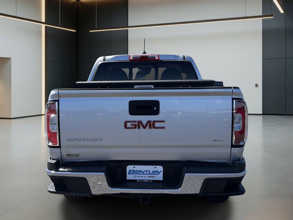 Used 2016 GMC Canyon SLT w/ Driver Alert Package RWD image 4