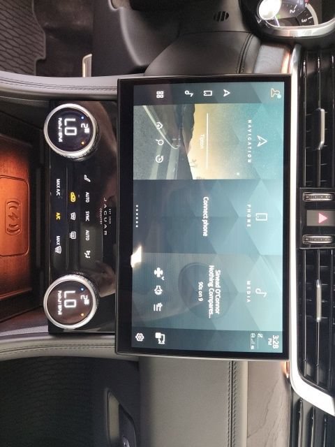 Used 2023 Jaguar F-PACE S AWD/4WD image 26