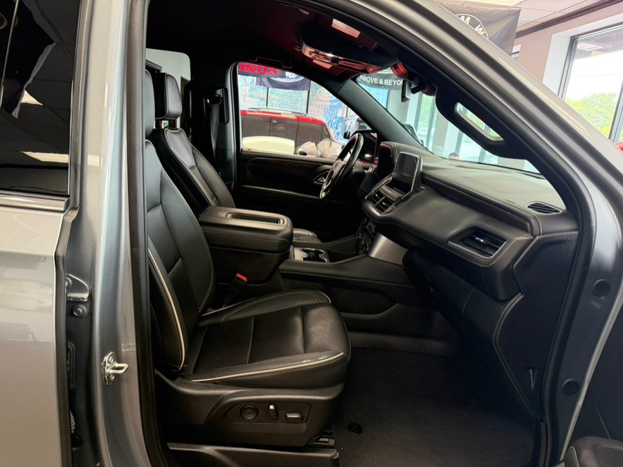 Used 2024 Chevrolet Tahoe Premier AWD/4WD image 61