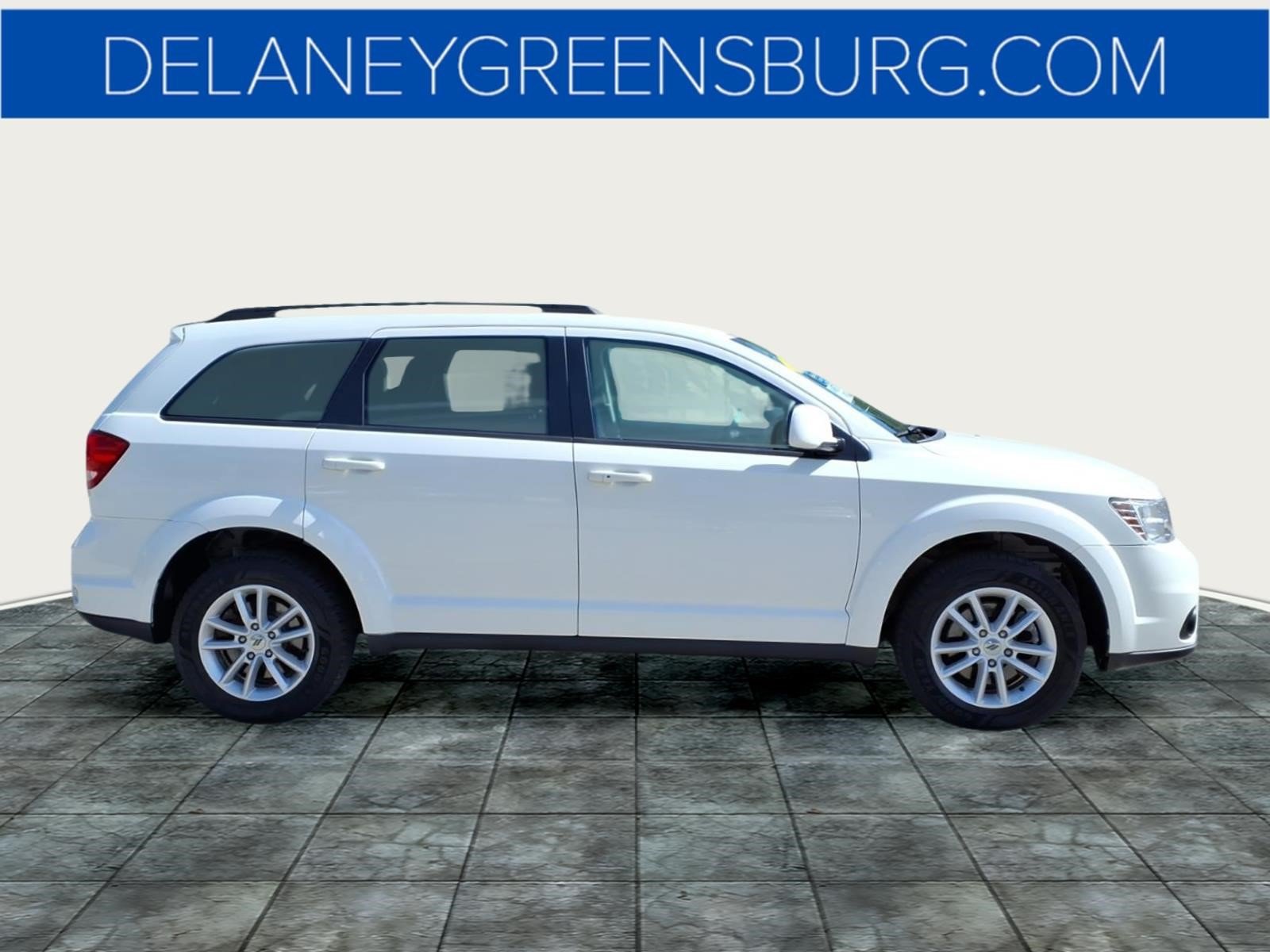 Used 2018 Dodge Journey SXT w/ Connectivity Group AWD/4WD image 2