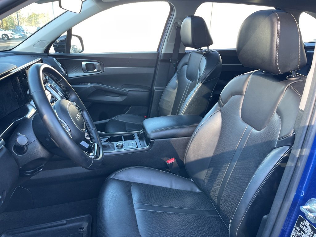 Used 2023 Kia Sorento S w/ Panoramic Sunroof Package image 20