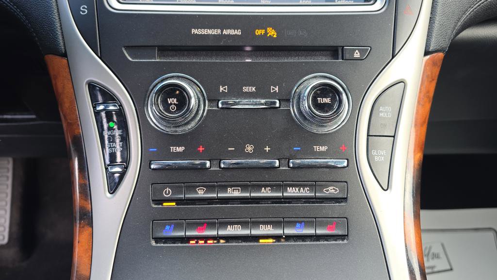 Used 2020 Lincoln Nautilus Reserve w/ Equipment Group 201A image 29