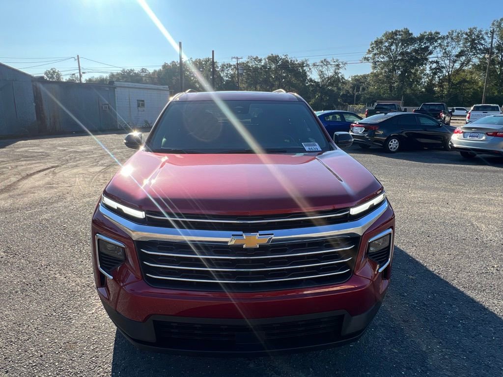 New 2026 Chevrolet Traverse LT image 2