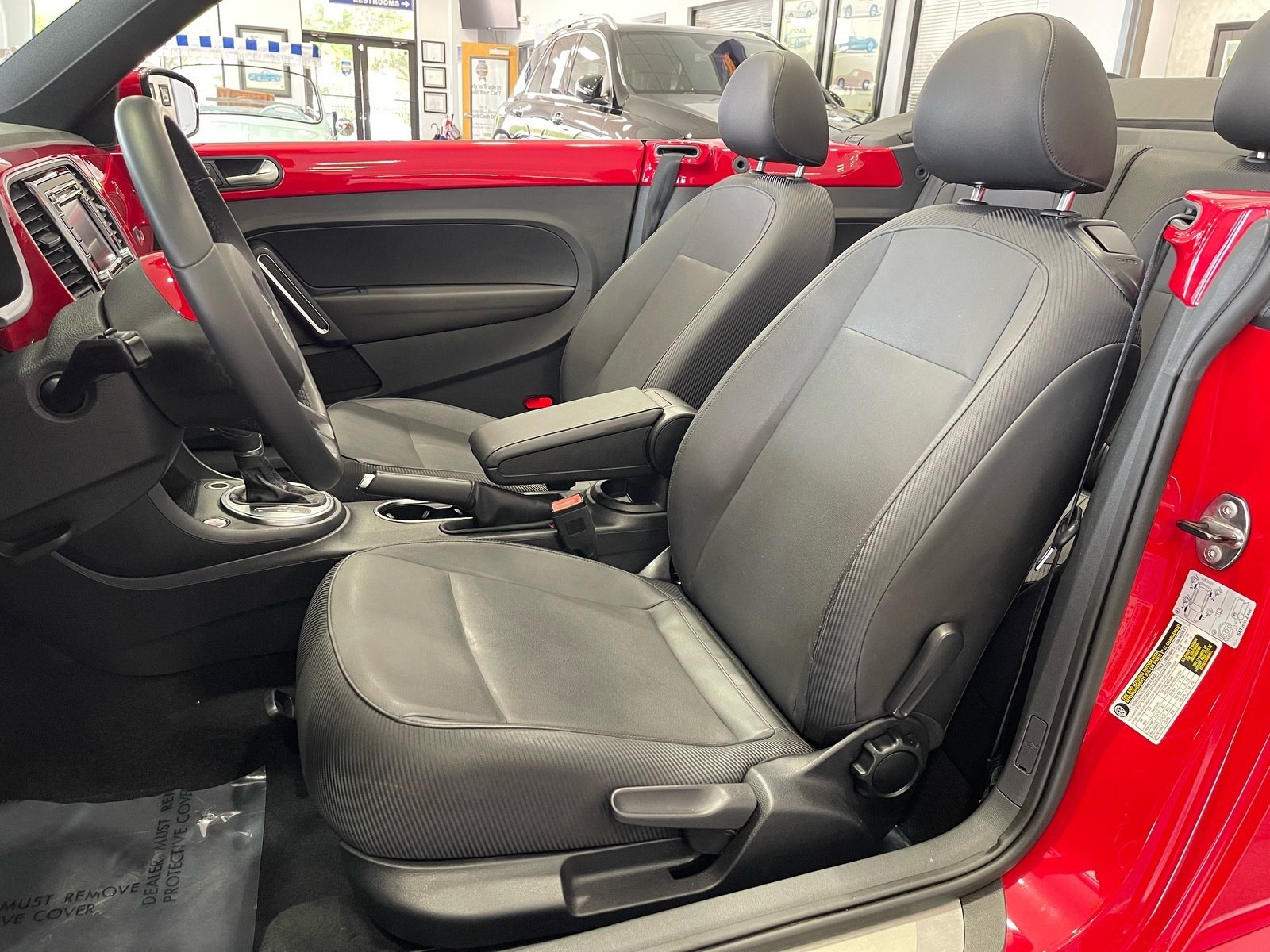 Used 2014 Volkswagen Beetle 1.8T FWD image 26