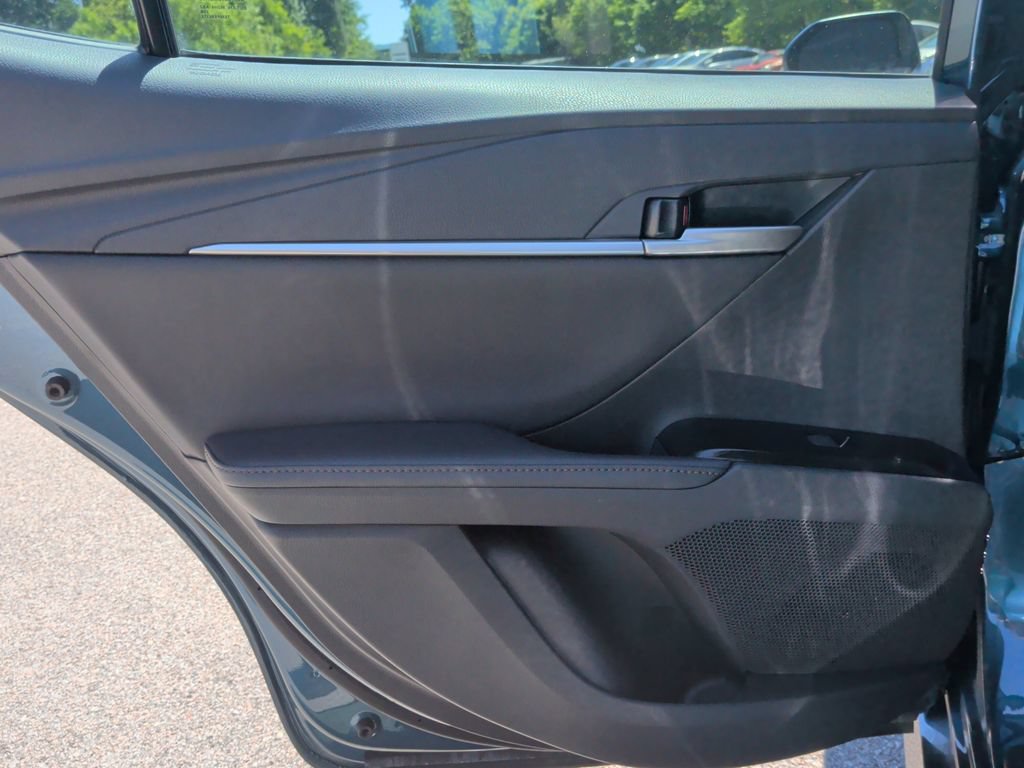 Used 2025 Toyota Camry XLE FWD image 24