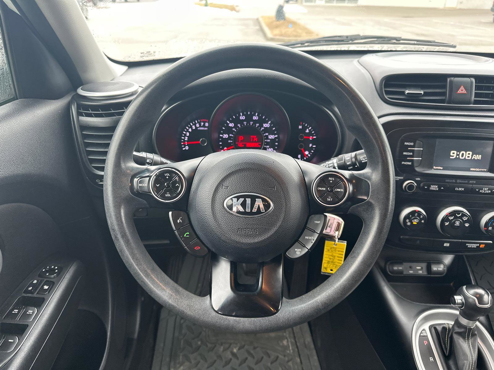 Used 2016 Kia Soul + image 7