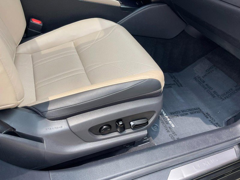 Used 2021 Lexus ES 350 ES 350 Luxury FWD w/ Accessory Package 2 image 12