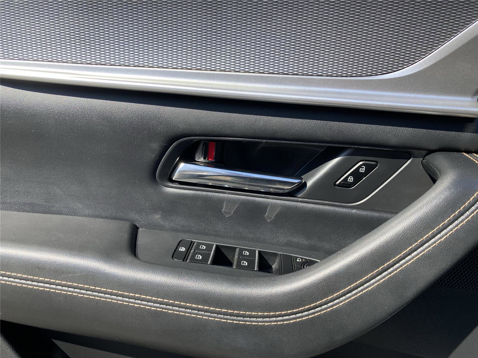 Used 2024 MAZDA CX-90 3.3 Turbo w/ Premium Package image 26