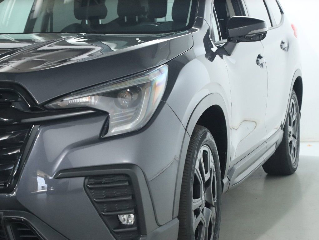Used 2023 Subaru Ascent Onyx Edition AWD/4WD image 4