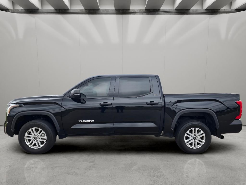 Used 2024 Toyota Tundra SR5 w/ SR5 Convenience Package AWD/4WD image 2