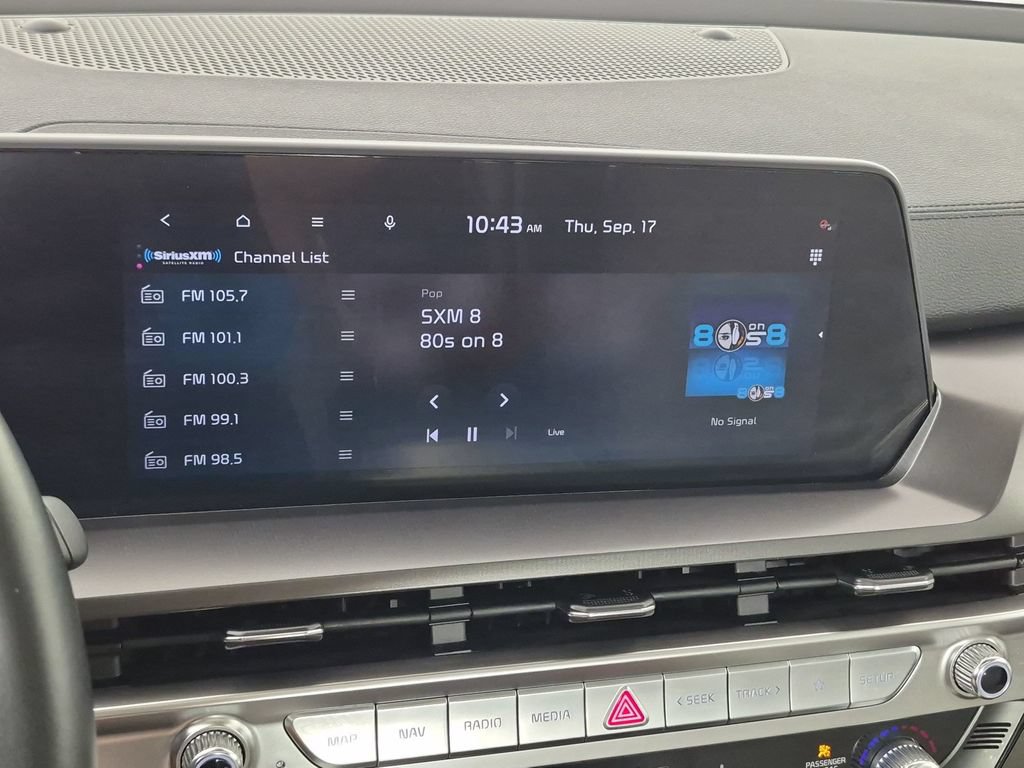 Used 2025 Kia Telluride S FWD image 24