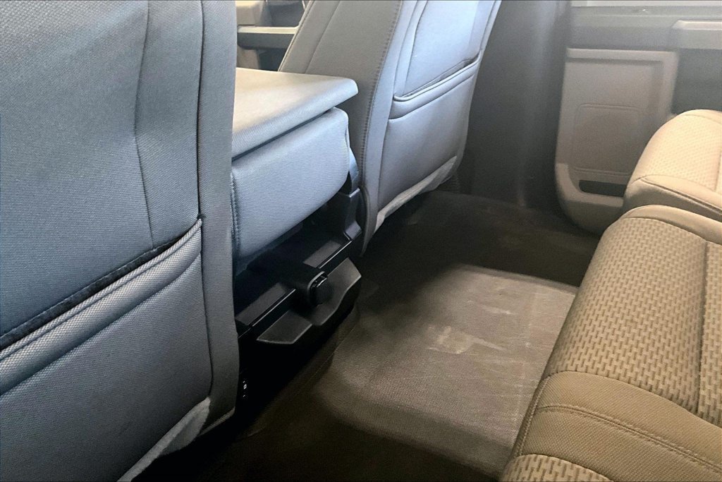 Used 2018 Ford F150 XLT w/ Equipment Group 301A Mid AWD/4WD image 11