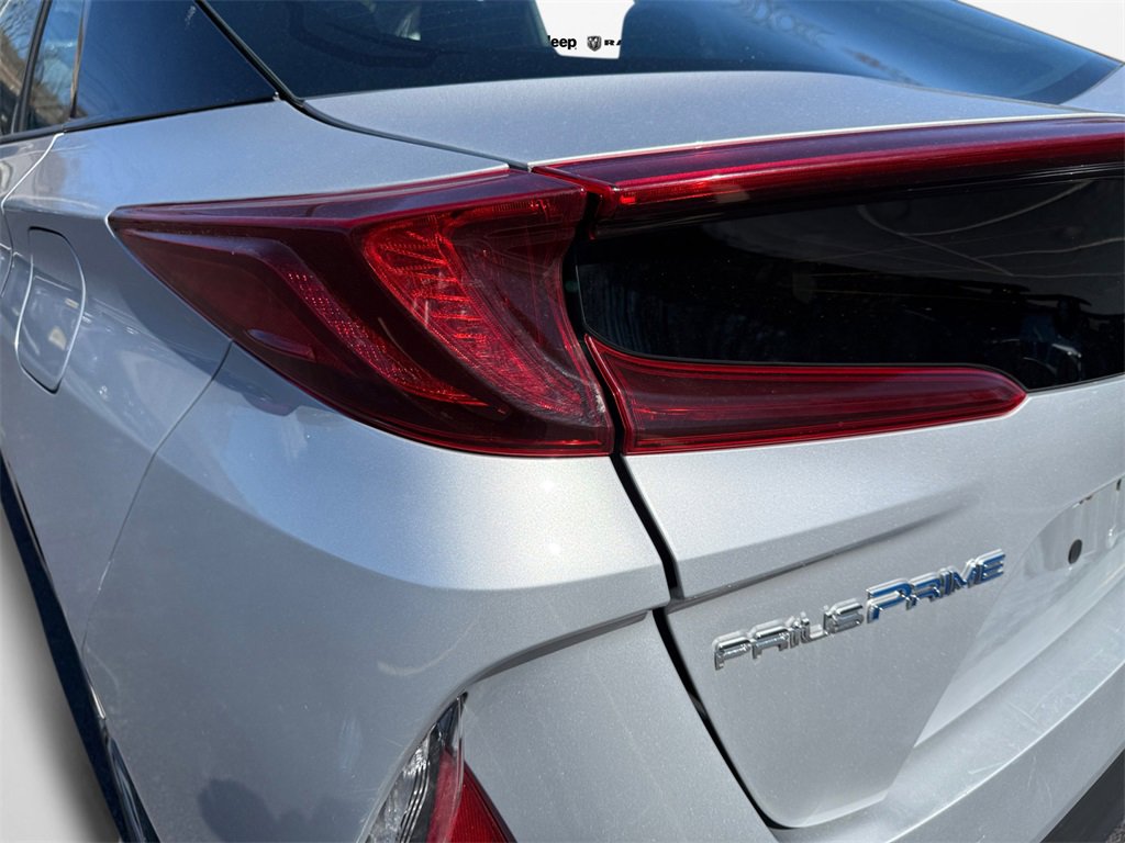 Used 2022 Toyota Prius Prime LE image 21