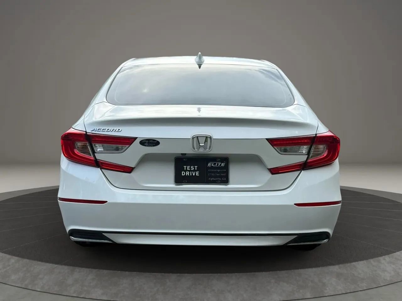 Used 2018 Honda Accord EX-L image 5