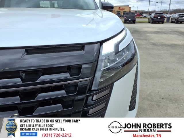 New 2026 Nissan Pathfinder SL image 18