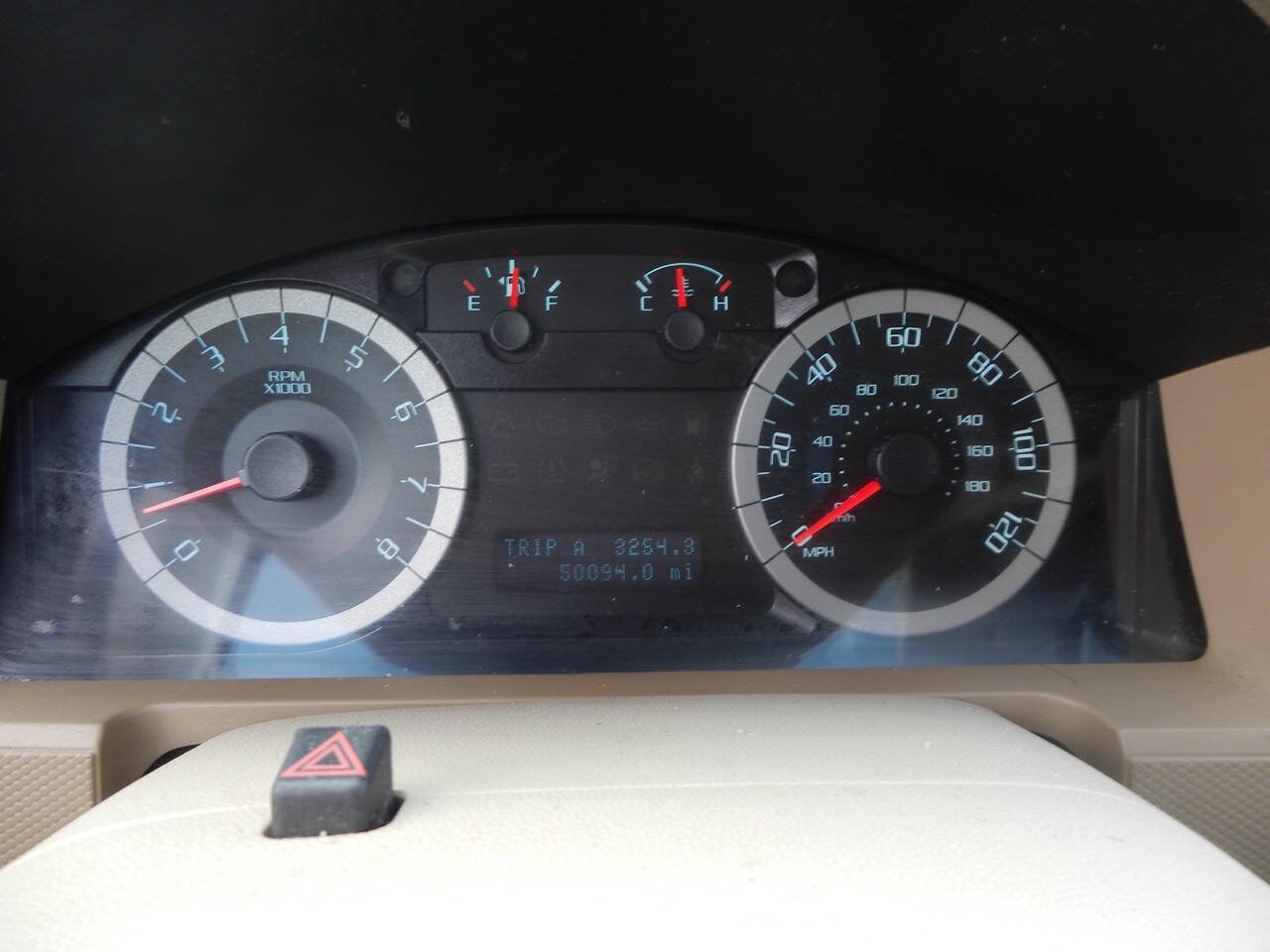 Used 2011 Ford Escape Limited FWD image 3