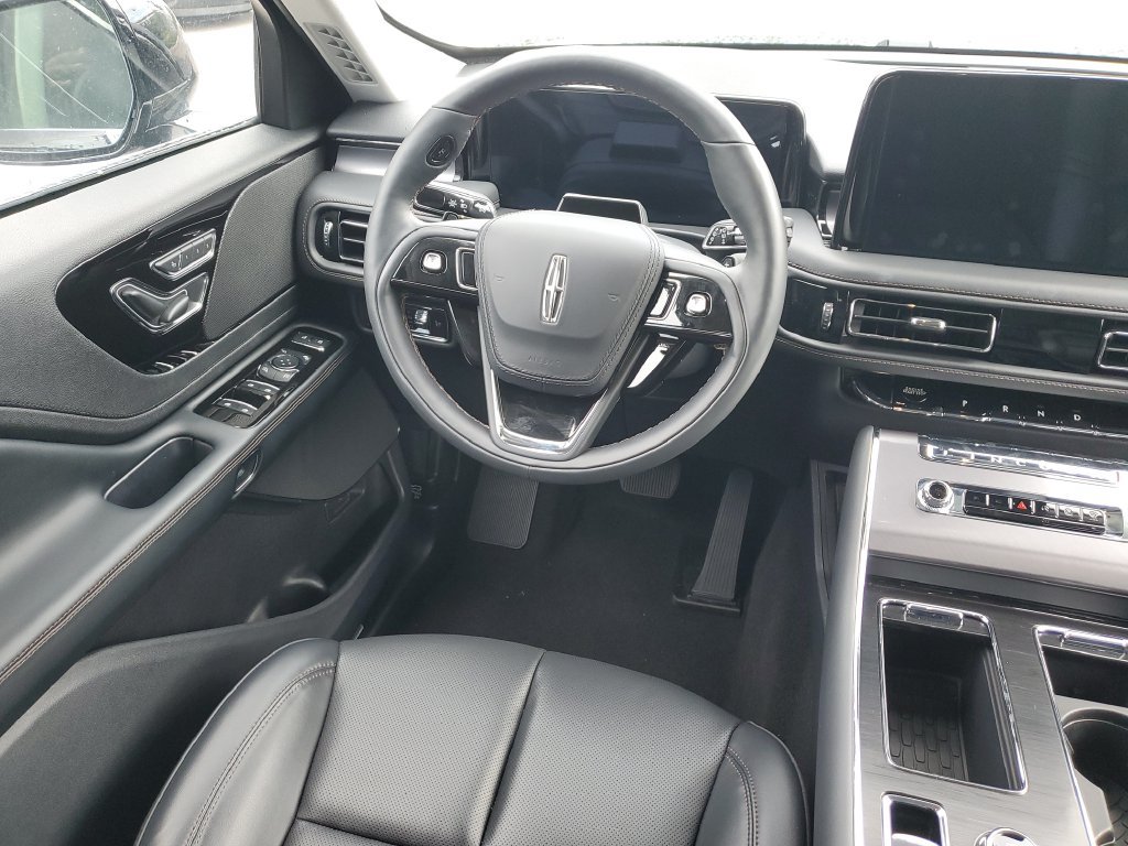 New 2026 Lincoln Aviator 2WD image 15