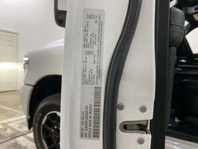 Used 2025 RAM 2500 Laramie AWD/4WD image 89