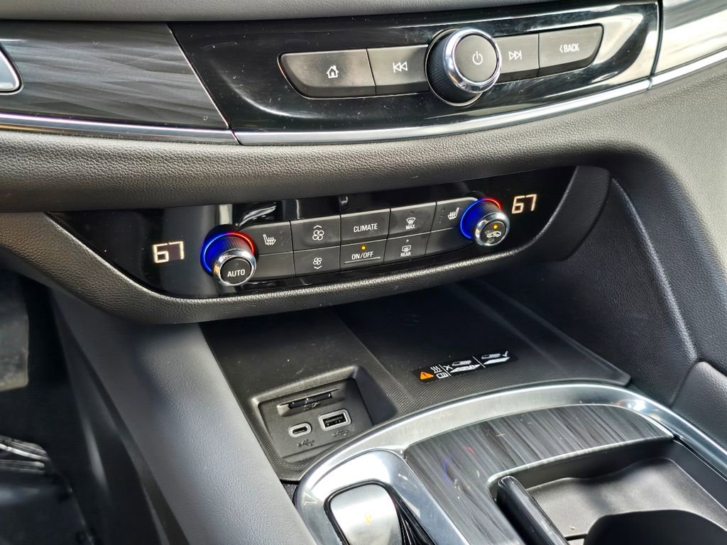 Certified 2023 Buick Enclave Essence w/ Experience Buick Package image 25