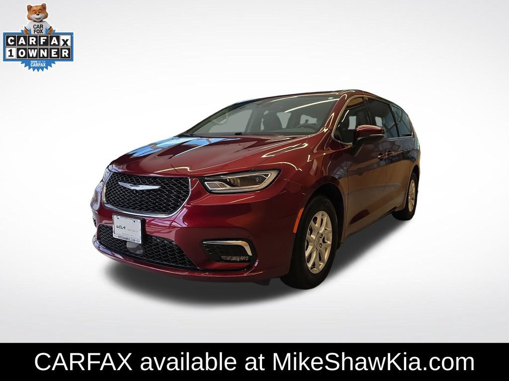 Used 2023 Chrysler Pacifica Touring-L FWD 360° Tour