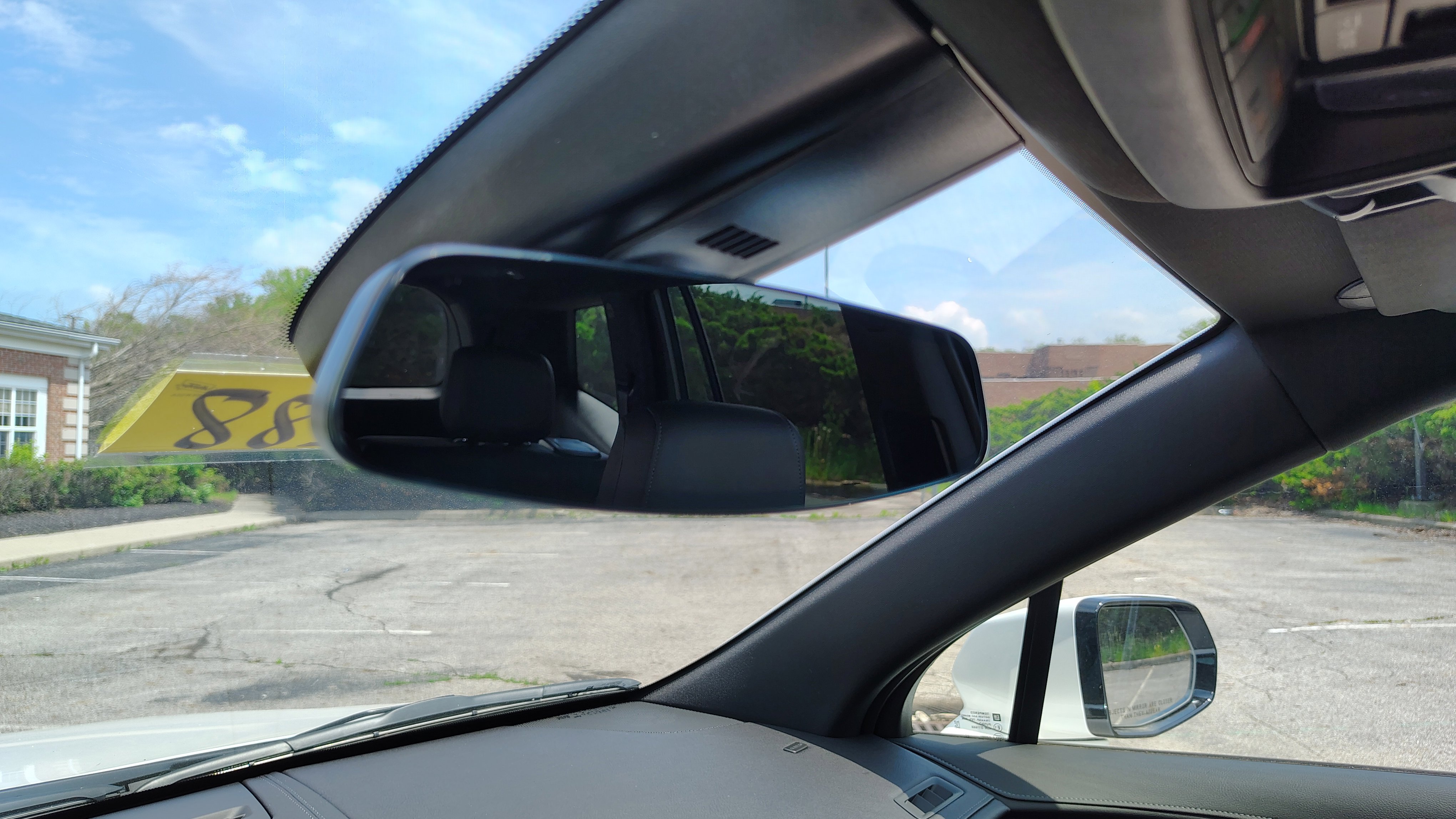 New 2025 Cadillac XT6 Luxury w/ LPO, Premium Carpet Package image 32