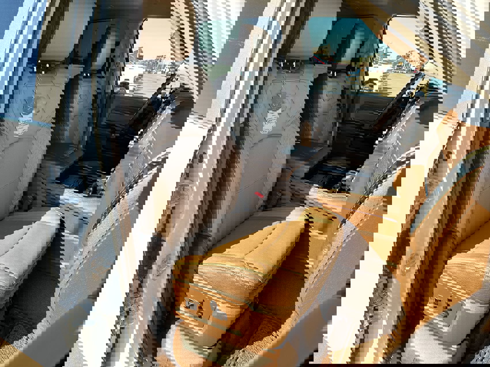 Used 2024 RAM 3500 Limited image 23