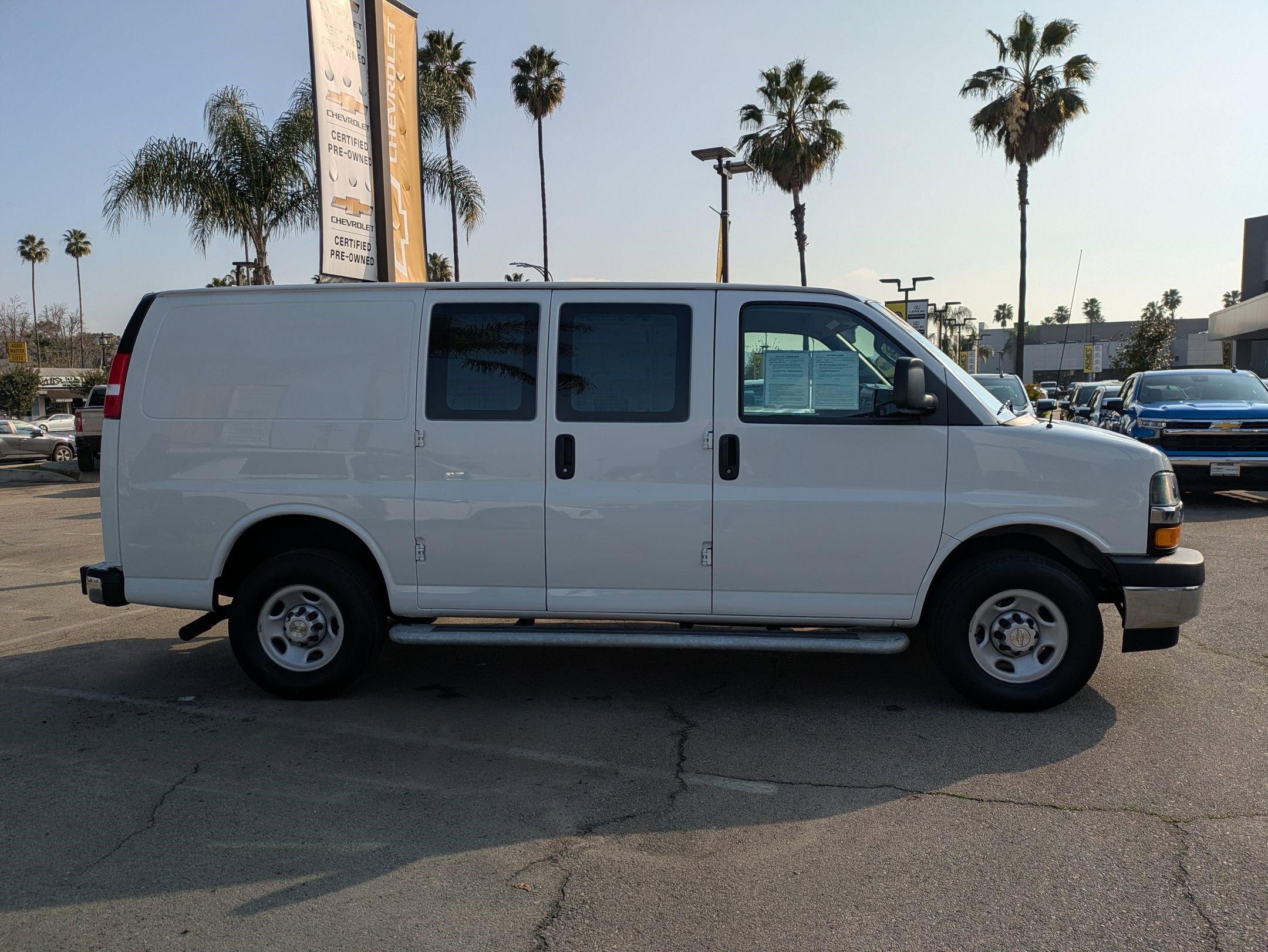 Used 2024 Chevrolet Express 2500 Work Van w/ Driver Convenience Package image 4