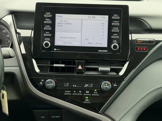 Used 2023 Toyota Camry SE FWD image 17