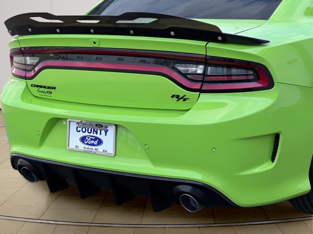 Used 2023 Dodge Charger R/T w/ Blacktop Package image 39