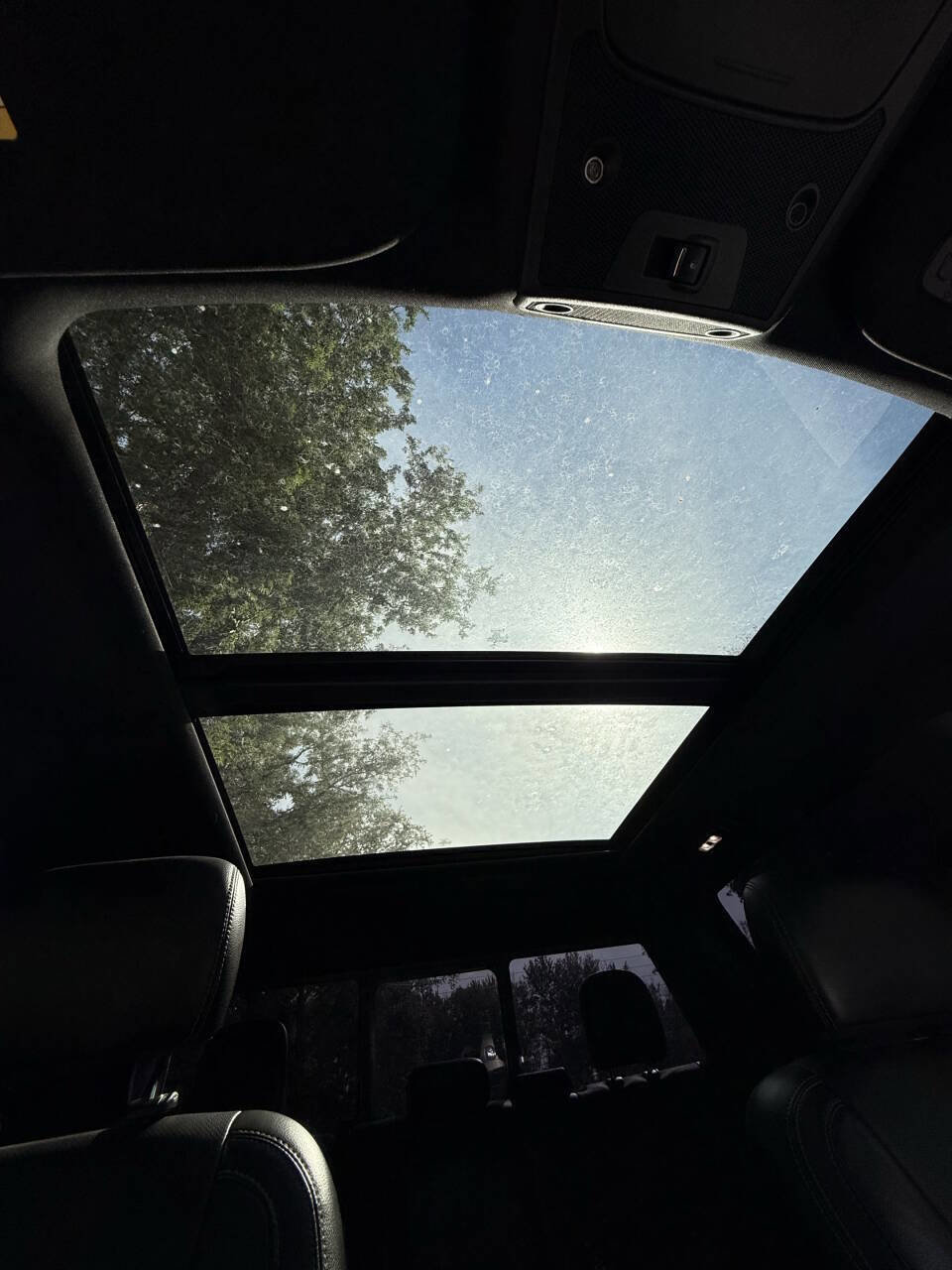 Used 2018 Ford F150 Lariat image 7