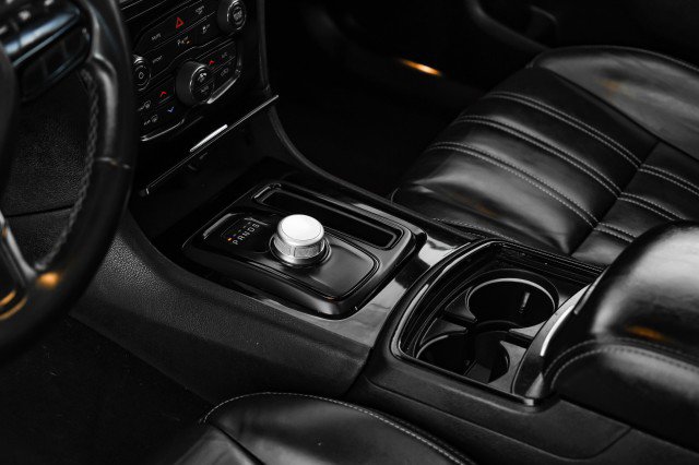 Used 2022 Chrysler 300 S image 22