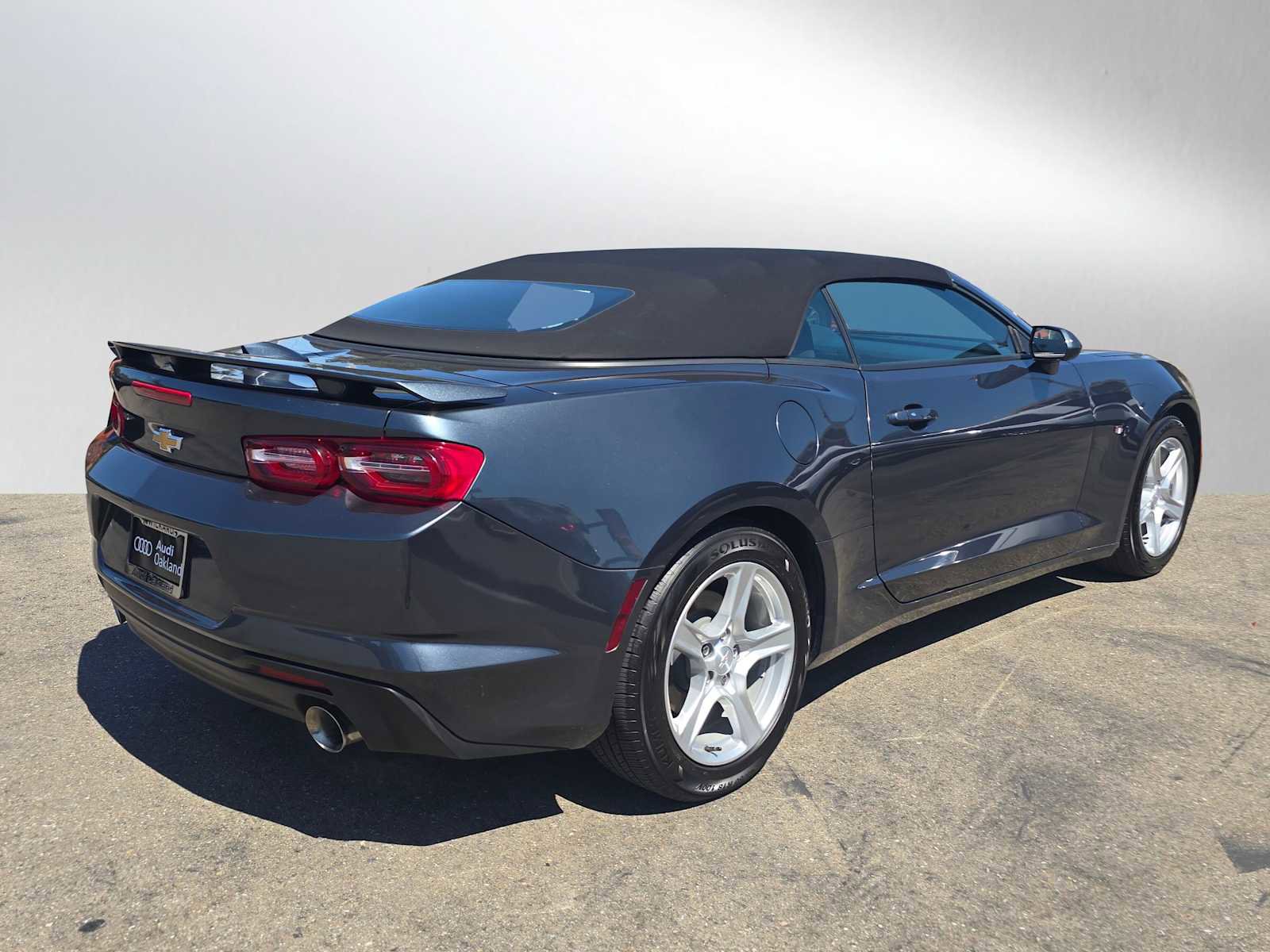 Used 2023 Chevrolet Camaro LT image 7