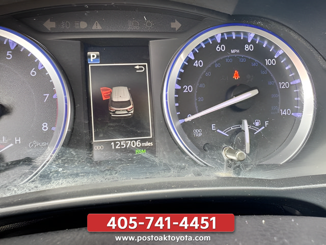 Used 2018 Toyota Highlander XLE w/ Protection Package #3 AWD/4WD image 28