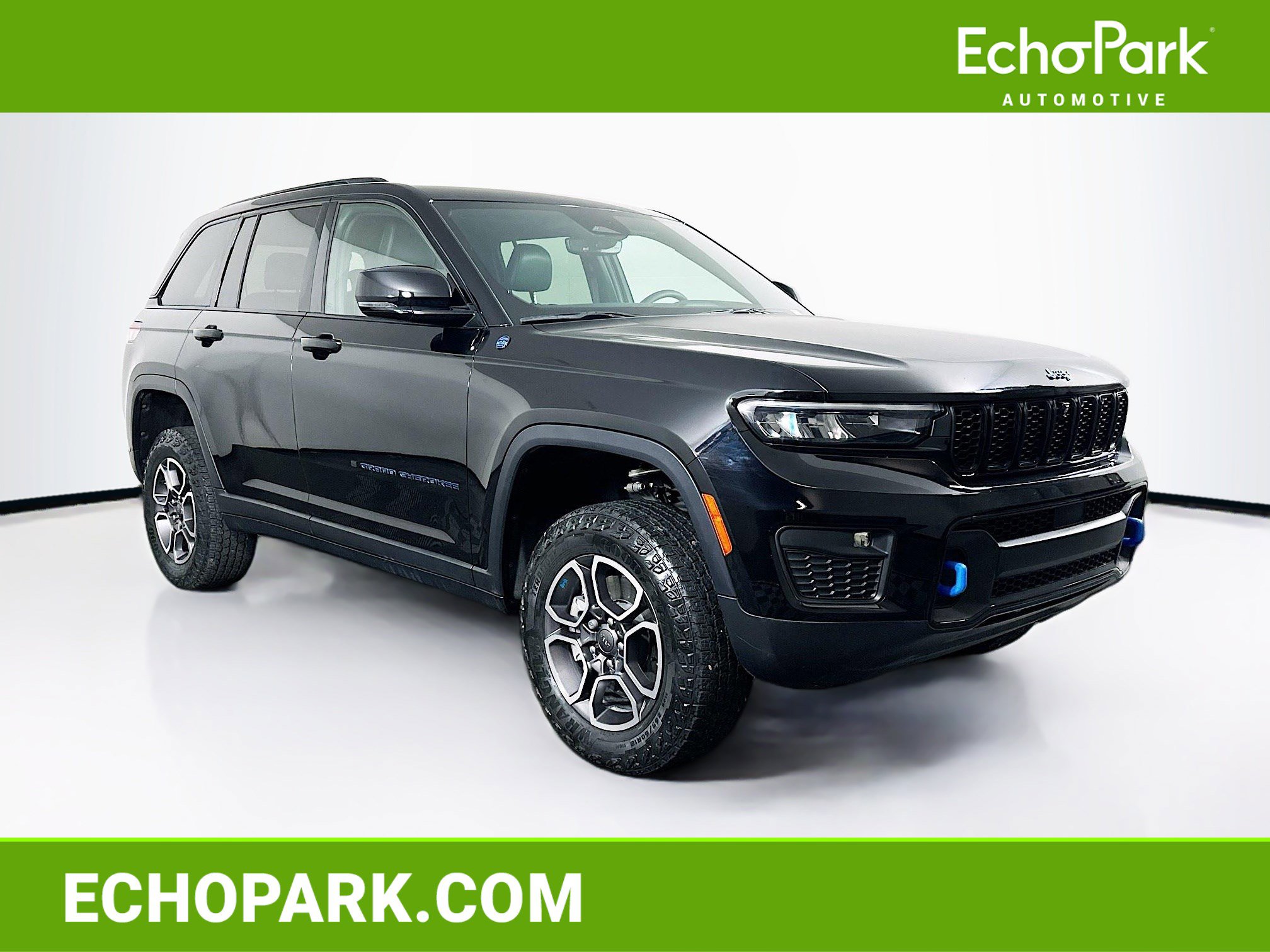 Used 2022 Jeep Grand Cherokee Trailhawk image 1