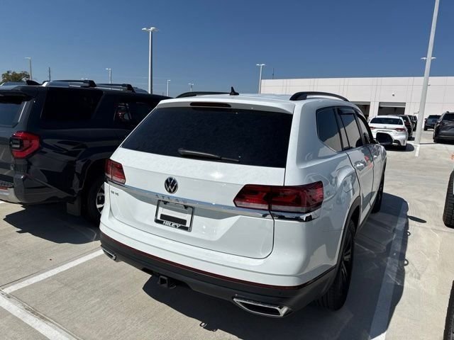 Used 2023 Volkswagen Atlas SE w/ Panoramic Sunroof Package FWD image 8
