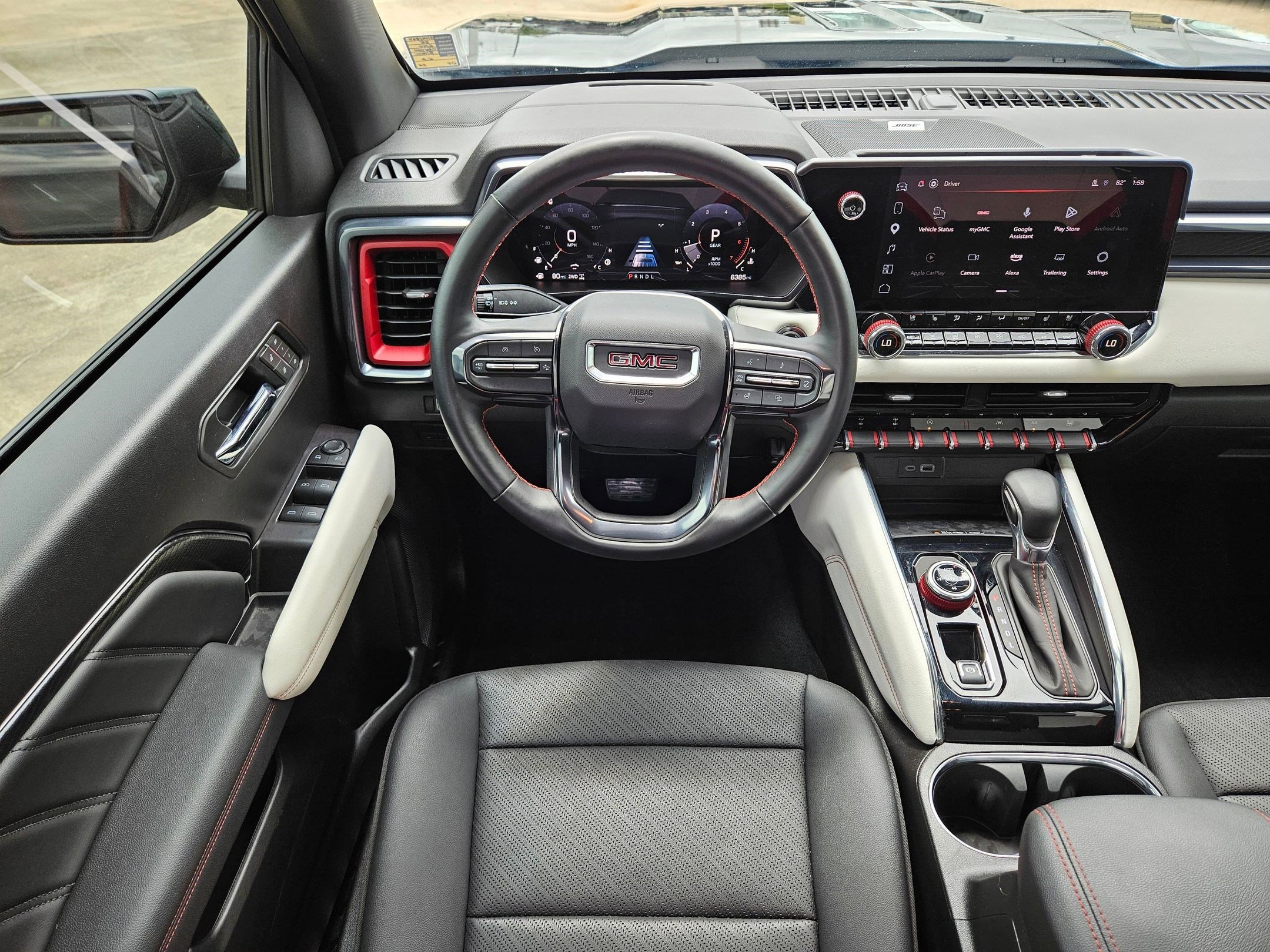 Used 2025 GMC Canyon AT4 w/ AT4X Package image 27