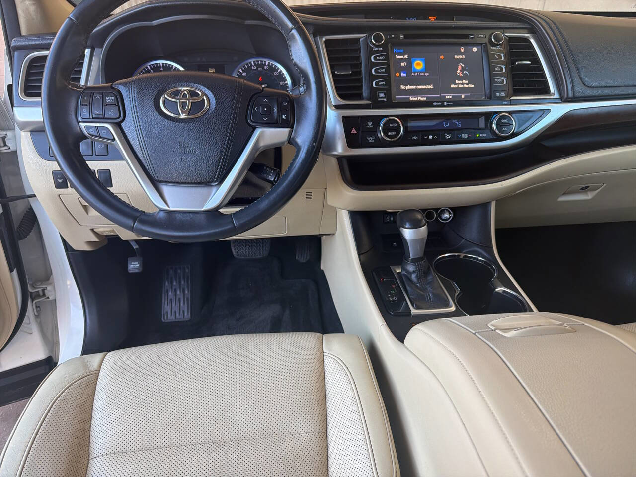 Used 2015 Toyota Highlander Limited image 14