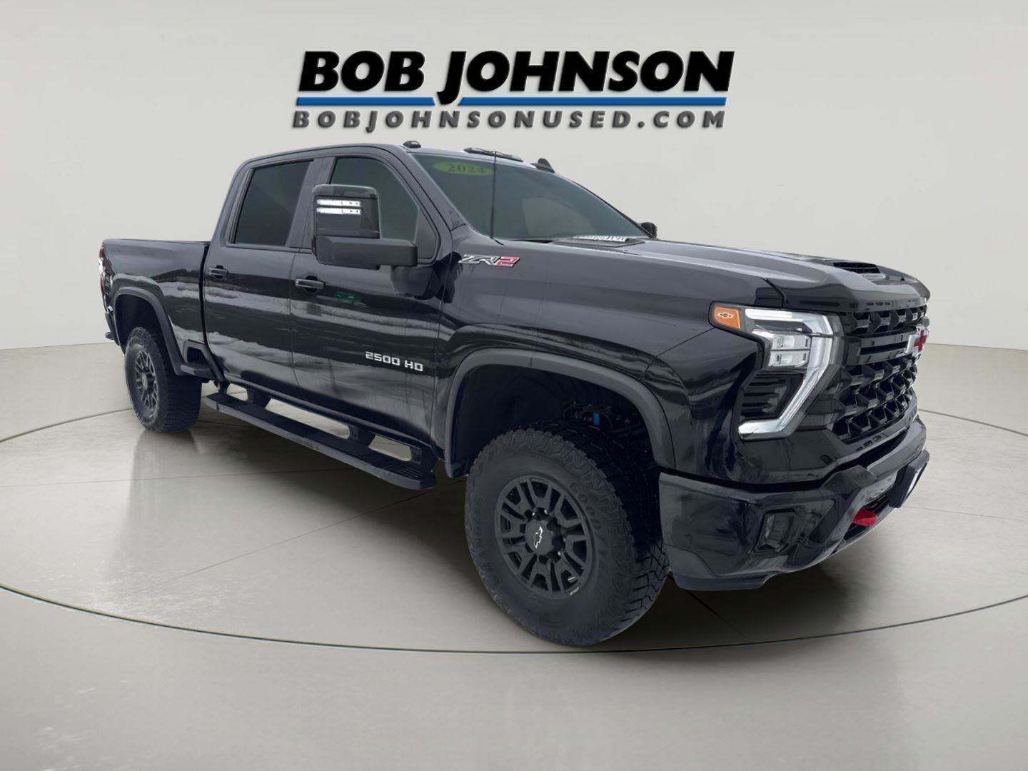 Used 2024 Chevrolet Silverado 2500 ZR2 w/ Technology Package AWD/4WD image 5