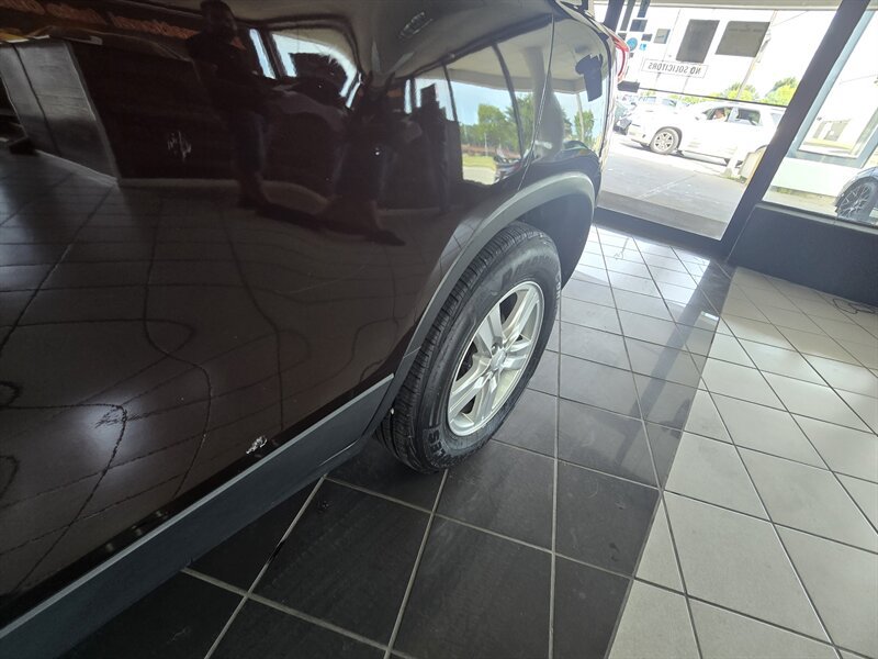Used 2020 Chevrolet Trax LT w/ LT Convenience Package FWD image 27