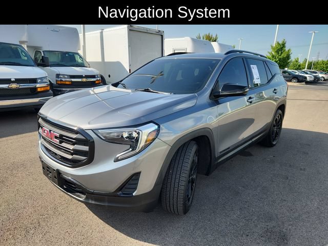 Used 2019 GMC Terrain SLE w/ Driver Convenience Package FWD image 3