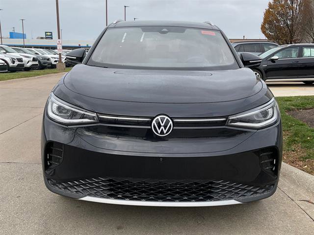 New 2025 Volkswagen ID.4 Pro S Plus image 2