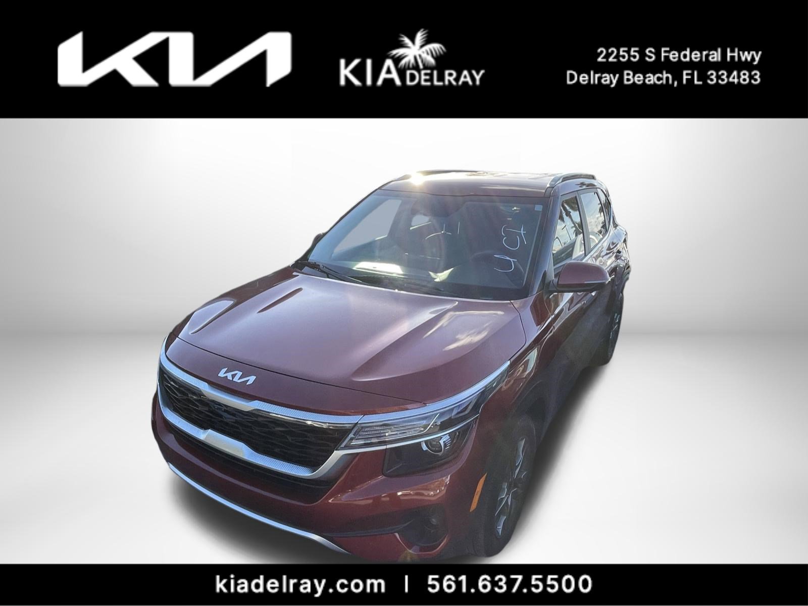 Certified 2022 Kia Seltos S image 4