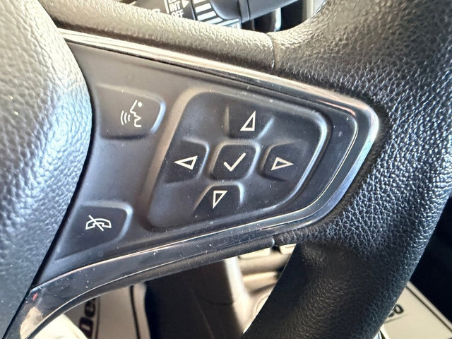 Used 2018 Chevrolet Cruze LT w/ Convenience Package image 19