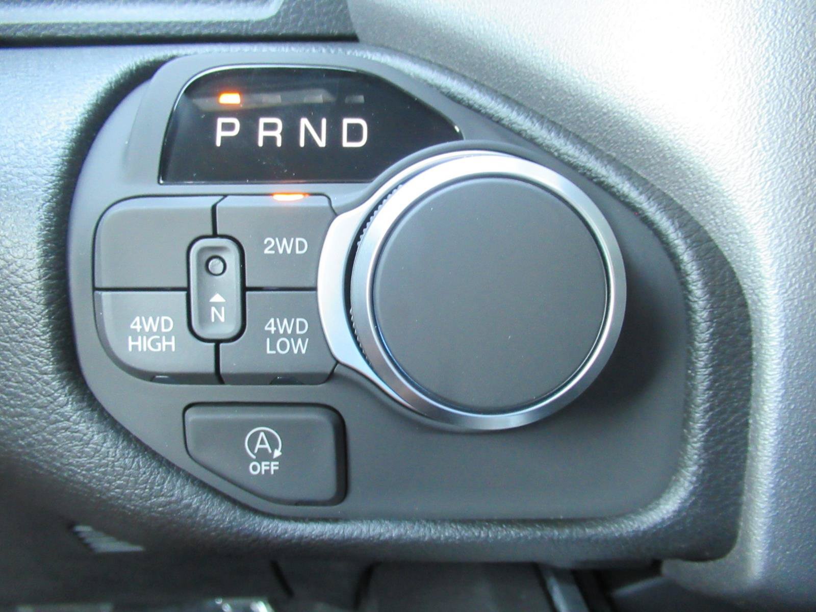 New 2026 RAM 1500 Express AWD/4WD image 27