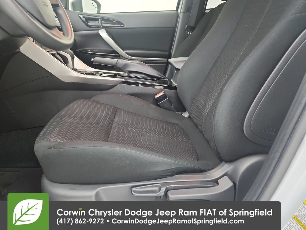 Used 2023 Mitsubishi Eclipse Cross LE AWD/4WD image 19